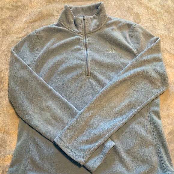 Gap Half Zip - Picture 2 of 2